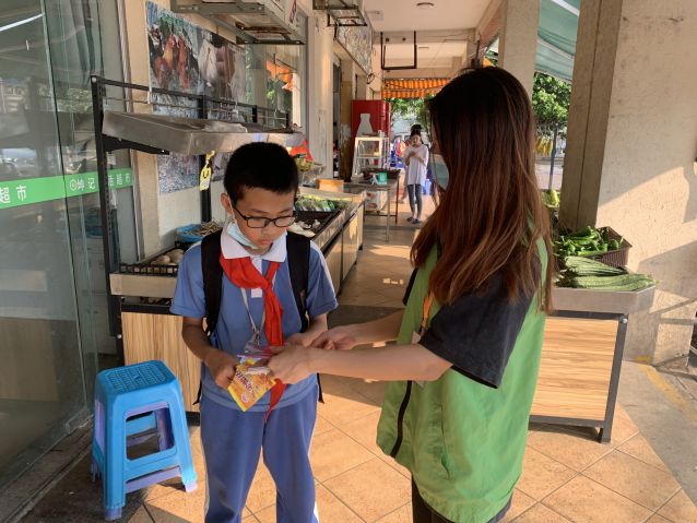 三鄉(xiāng)鎮(zhèn)開展“守護校園安全，護學禁毒兩不誤”宣傳活動三鄉(xiāng)鎮(zhèn)開展“守護校園安全，護學禁毒兩不誤”宣傳活動